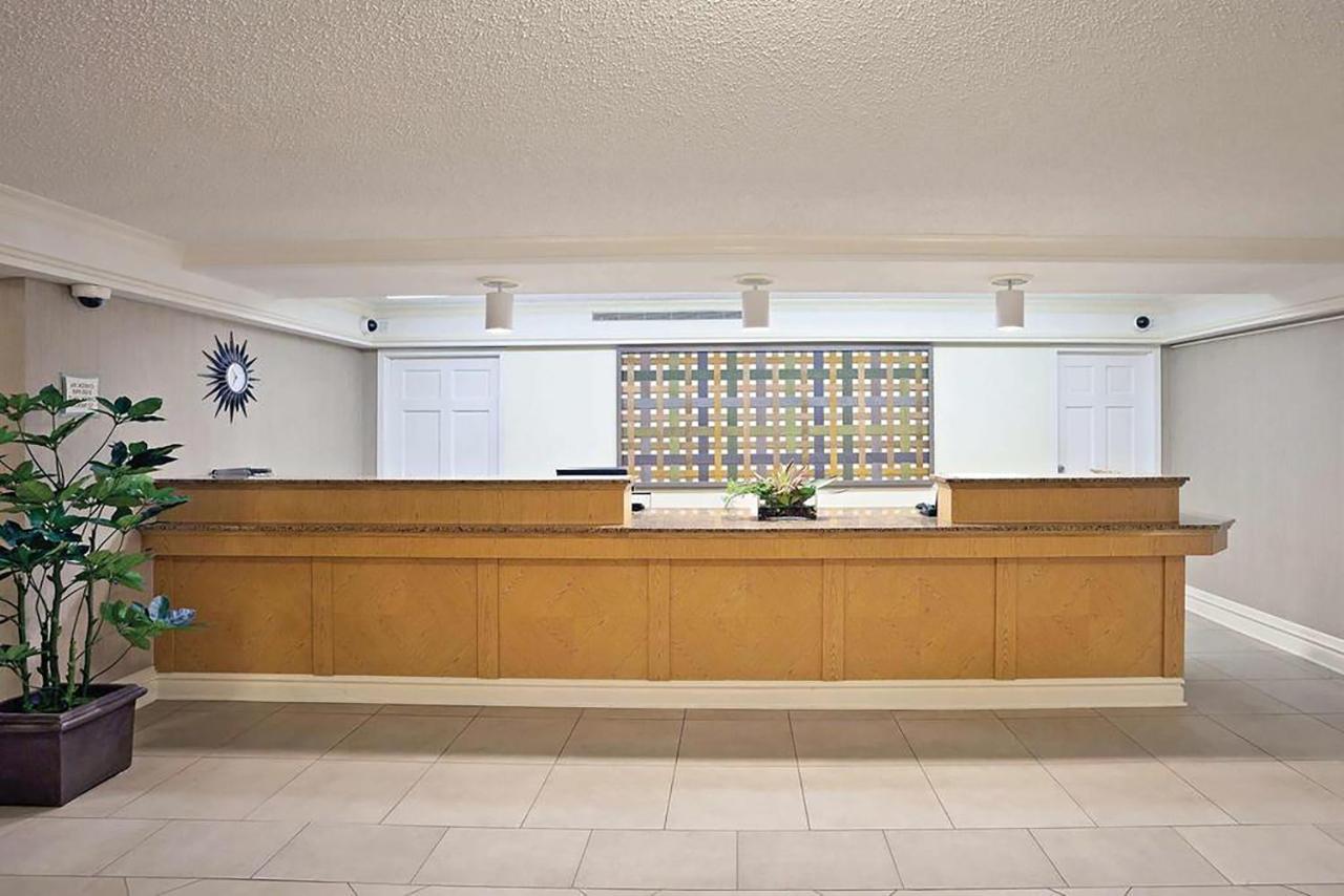 La Quinta Inn By Wyndham Merrillville Buitenkant foto